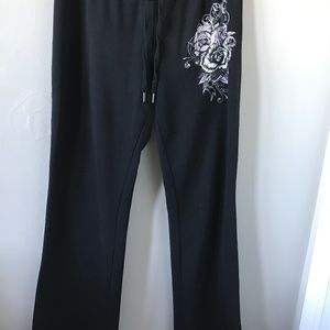 Street Wear Society Yoga Pants L